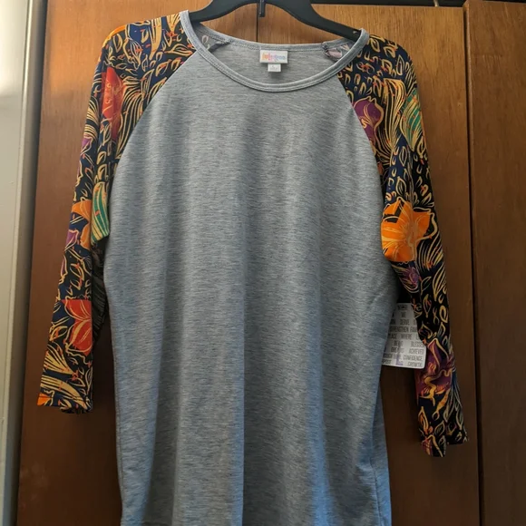LuLaRoe Randy - Picture 1 of 2